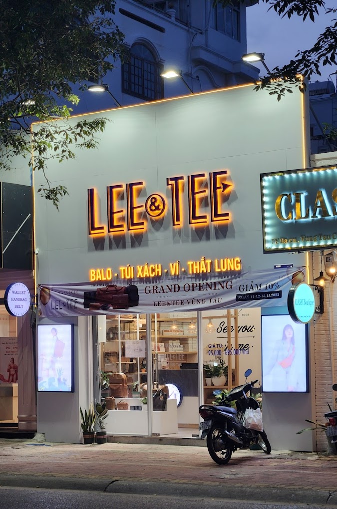 LEE & TEE